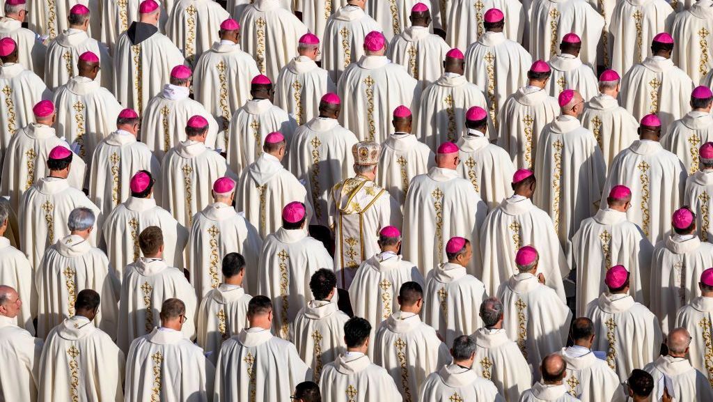 Análise: Cardeais enfrentam encruzilhada para eleição do próximo papa