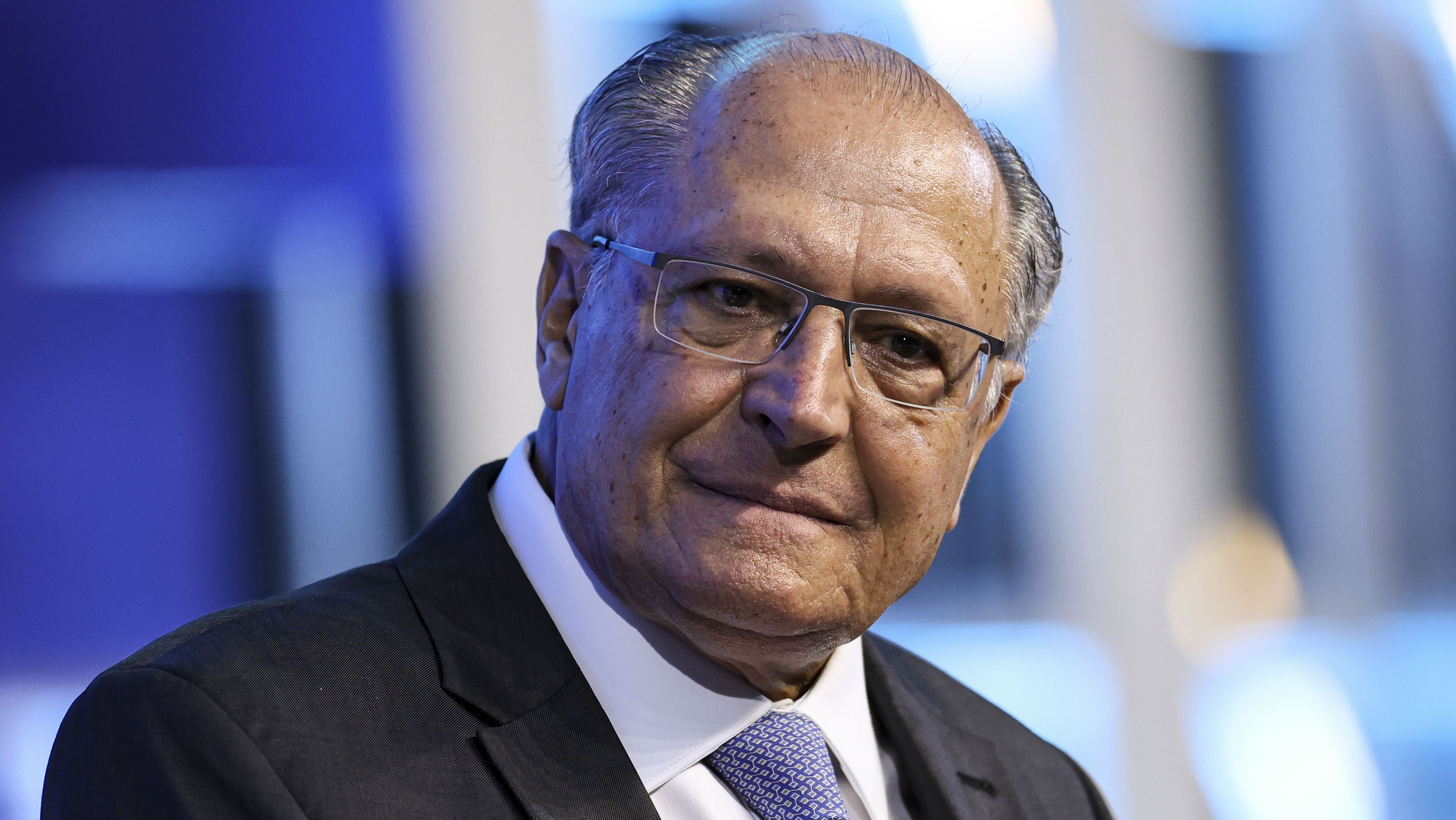 Fraude não começou neste governo, mas irá terminar, diz Alckmin sobre INSS