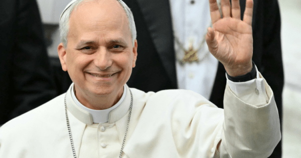 Papa Leão XIV pede libertação dos jornalistas detidos por buscar e contar a verdade