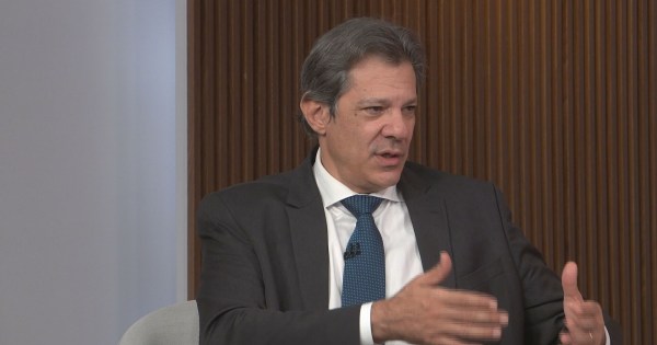 Haddad diz que conversará sobre meta fiscal com Lula nos próximos dias e apresentará dados na quinta