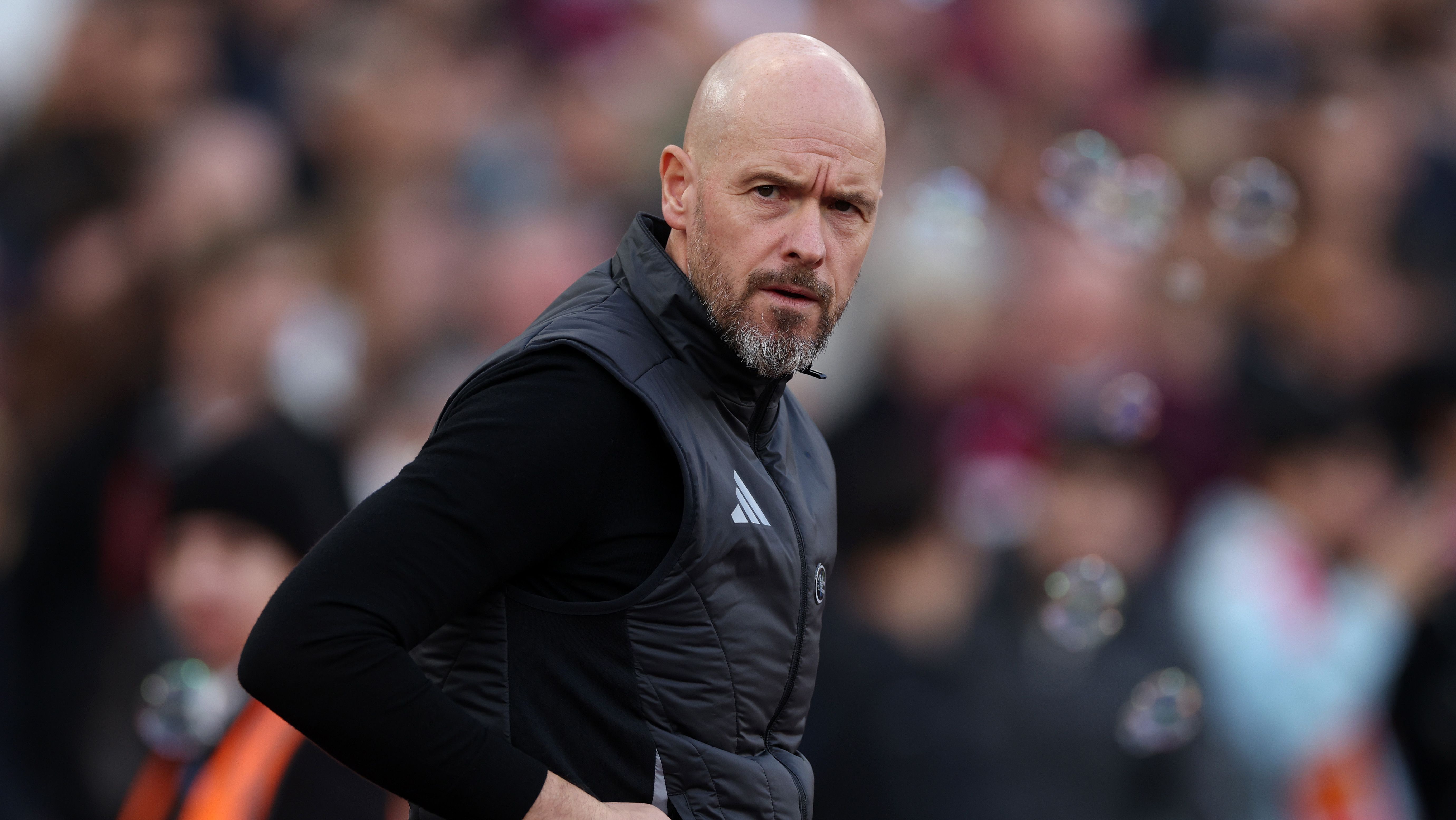 Ex-Manchester United pode voltar ao comando do Ajax após saída de técnico